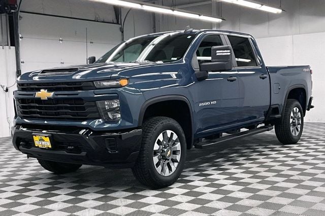 2025 Chevrolet Silverado 2500HD Custom