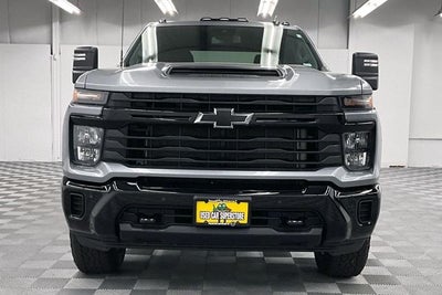 2026 Chevrolet Silverado 2500HD Custom
