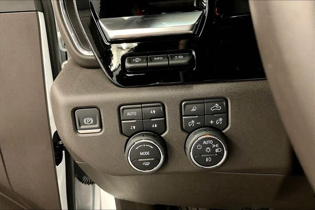 2025 Chevrolet Silverado 2500HD LTZ 4x4 - Diesel - Tech Pkg - Htd/Cooled Leather