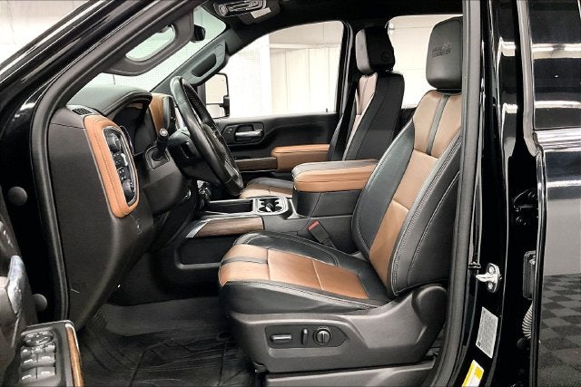 2023 Chevrolet Silverado 2500HD High Country 4X4-Diesel-Htd/Cooled Leather-Blind Spot Monitor