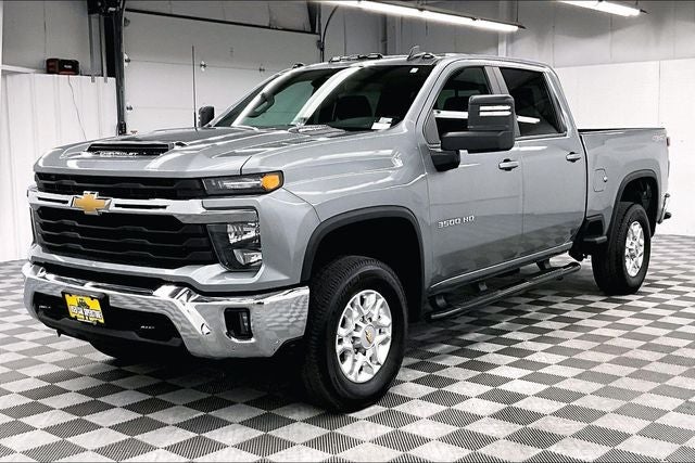 2024 Chevrolet Silverado 3500HD LT