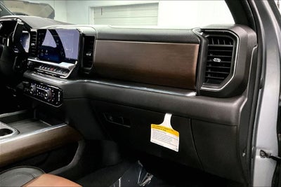 2024 Chevrolet Silverado 3500HD High Country 4x4-Diesel-Sunroof-Htd/Cooled Leather-20'' Wheels