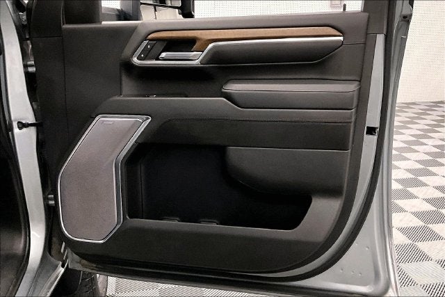 2024 Chevrolet Silverado 3500HD High Country 4x4-Diesel-Sunroof-Htd/Cooled Leather-20'' Wheels