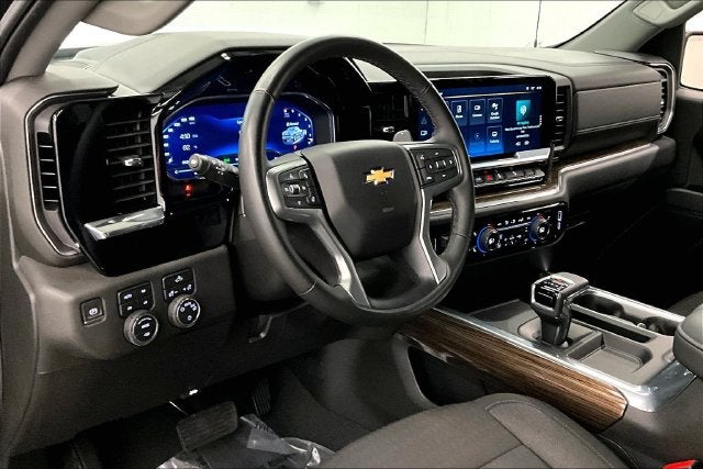 2024 Chevrolet Silverado 1500 LT LT1