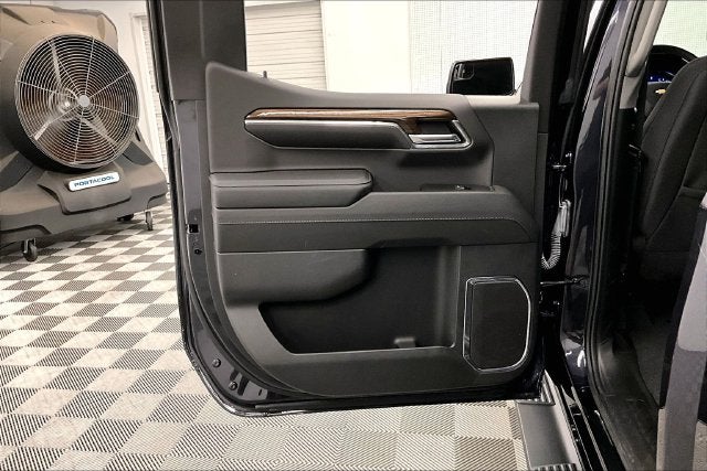 2024 Chevrolet Silverado 1500 LT LT1