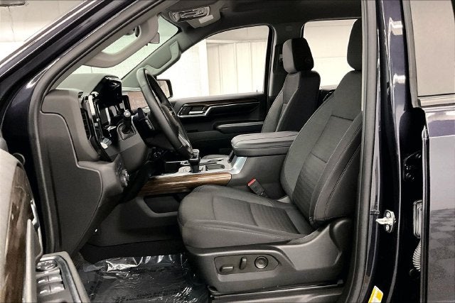 2024 Chevrolet Silverado 1500 LT LT1