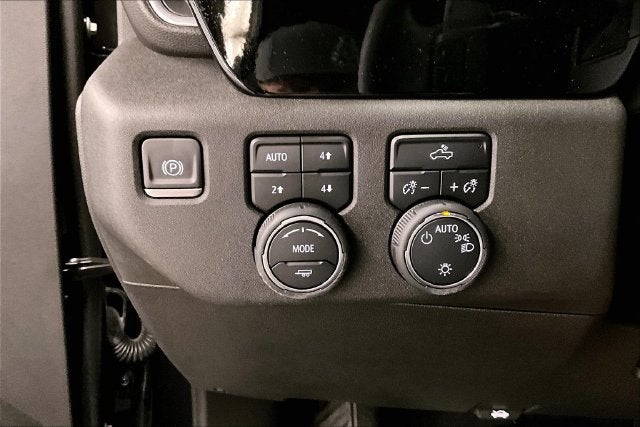 2024 Chevrolet Silverado 1500 LT LT1