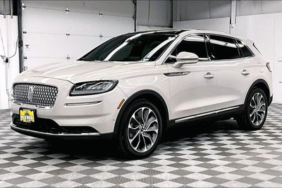 2022 Lincoln Nautilus Reserve AWD - Pano Roof - Htd/Cooled Leather - 20'' Wheels