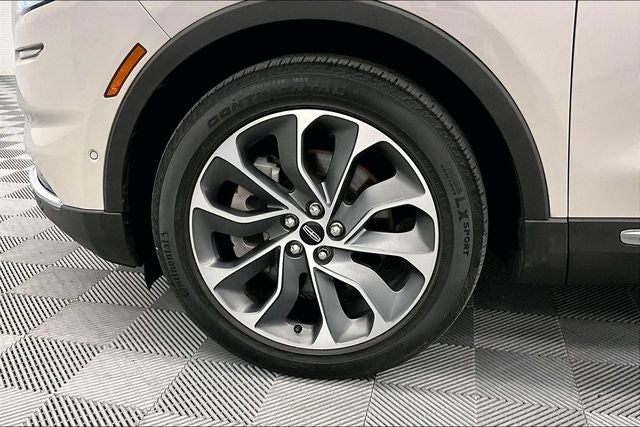2022 Lincoln Nautilus Reserve AWD - Pano Roof - Htd/Cooled Leather - 20'' Wheels