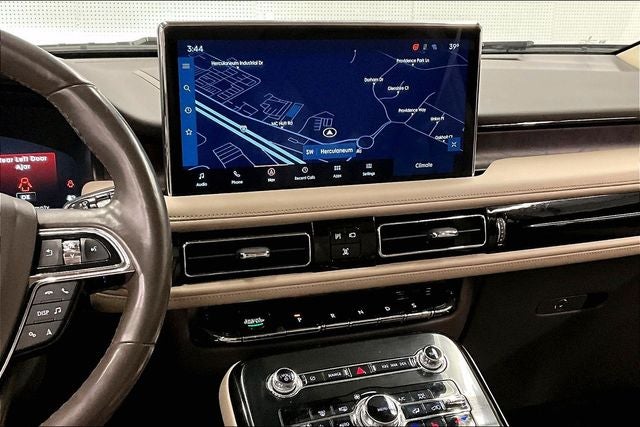 2022 Lincoln Nautilus Reserve AWD - Pano Roof - Htd/Cooled Leather