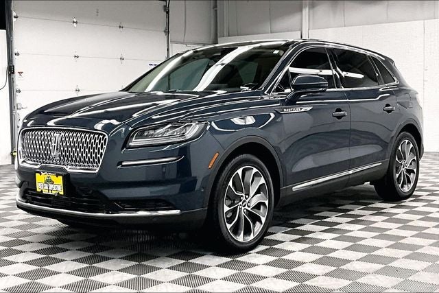 2022 Lincoln Nautilus Reserve