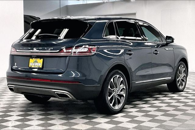 2022 Lincoln Nautilus Reserve