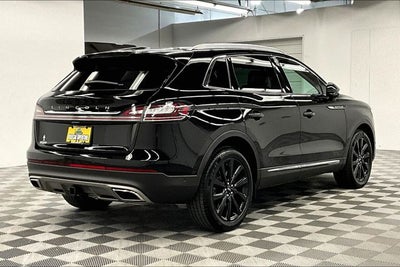 2023 Lincoln Nautilus Reserve AWD - Pano Roof - Htd/Cooled Massaging Leather