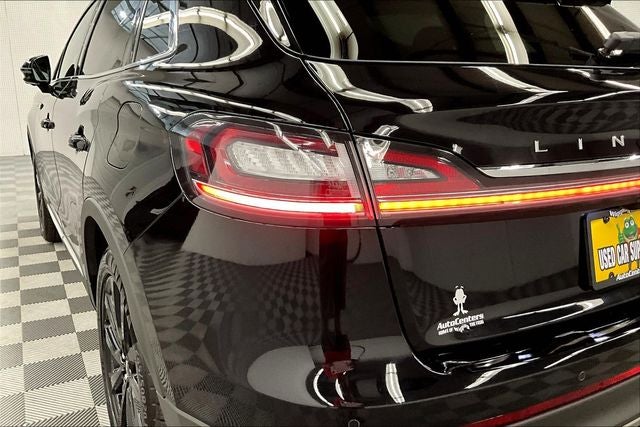 2023 Lincoln Nautilus Reserve AWD - Pano Roof - Htd/Cooled Massaging Leather