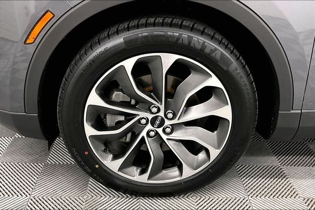 2021 Lincoln Nautilus Reserve AWD - Pano Roof - Htd/Cooled Leather