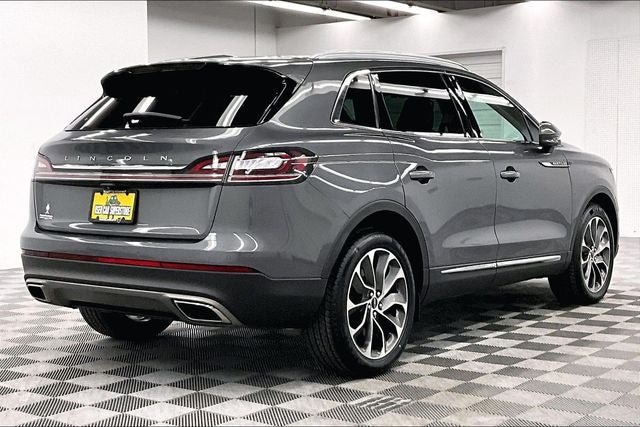 2021 Lincoln Nautilus Reserve AWD - Pano Roof - Htd/Cooled Leather