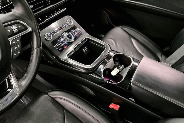 2021 Lincoln Nautilus Reserve AWD - Pano Roof - Htd/Cooled Leather