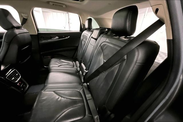 2021 Lincoln Nautilus Reserve AWD - Pano Roof - Htd/Cooled Leather