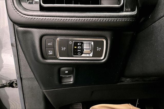 2021 Lincoln Nautilus Reserve AWD - Pano Roof - Htd/Cooled Leather