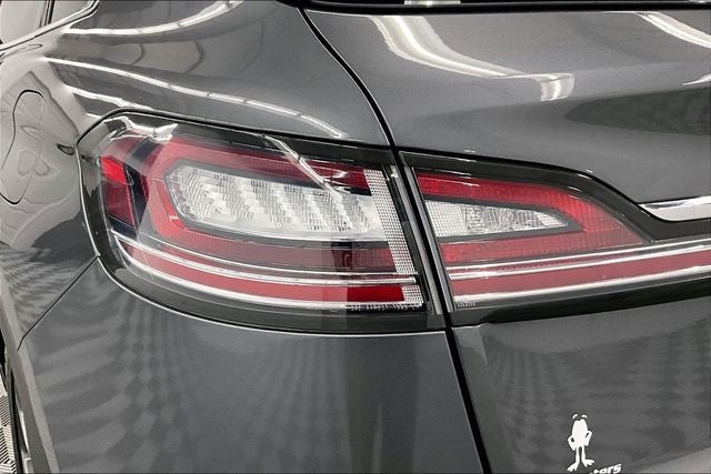 2021 Lincoln Nautilus Reserve AWD - Pano Roof - Htd/Cooled Leather