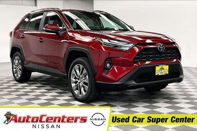 2024 Toyota RAV4 XLE Premium AWD - Sunroof - Adaptive Cruise - Htd Seats