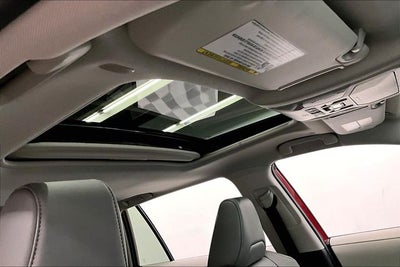 2024 Toyota RAV4 XLE Premium AWD - Sunroof - Adaptive Cruise - Htd Seats