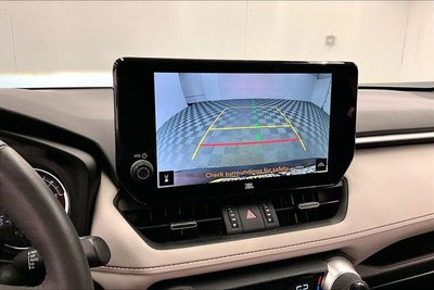 2024 Toyota RAV4 XLE Premium AWD - Sunroof - Adaptive Cruise - Htd Seats