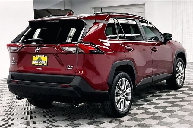 2022 Toyota RAV4 XLE Premium