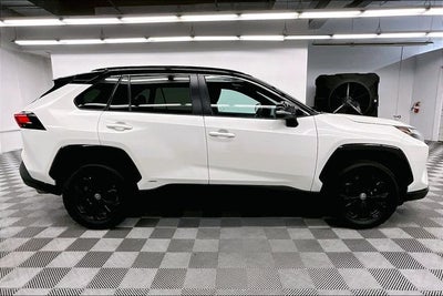 2022 Toyota RAV4 Hybrid XSE AWD - Sunroof - Blind Spot Detection