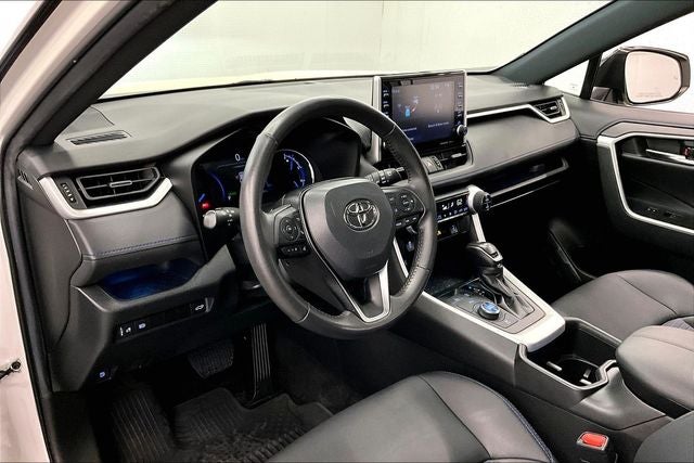 2022 Toyota RAV4 Hybrid XSE AWD - Sunroof - Blind Spot Detection