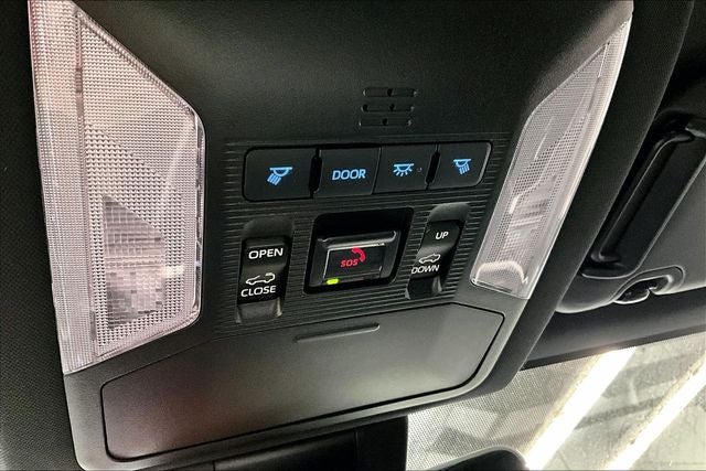 2022 Toyota RAV4 Hybrid XSE AWD - Sunroof - Blind Spot Detection