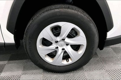 2025 Toyota RAV4 LE Adaptive Cruise - Apple CarPlay/Android Auto