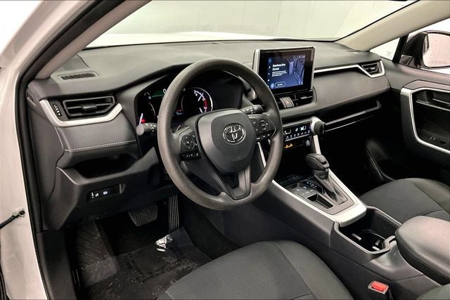 2025 Toyota RAV4 LE Adaptive Cruise - Apple CarPlay/Android Auto