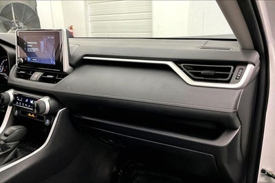 2025 Toyota RAV4 LE Adaptive Cruise - Apple CarPlay/Android Auto