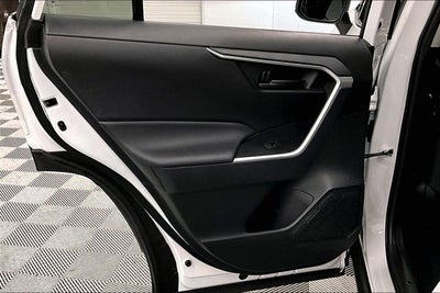 2025 Toyota RAV4 LE Adaptive Cruise - Apple CarPlay/Android Auto