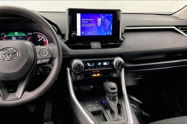 2025 Toyota RAV4 LE Adaptive Cruise - Apple CarPlay/Android Auto