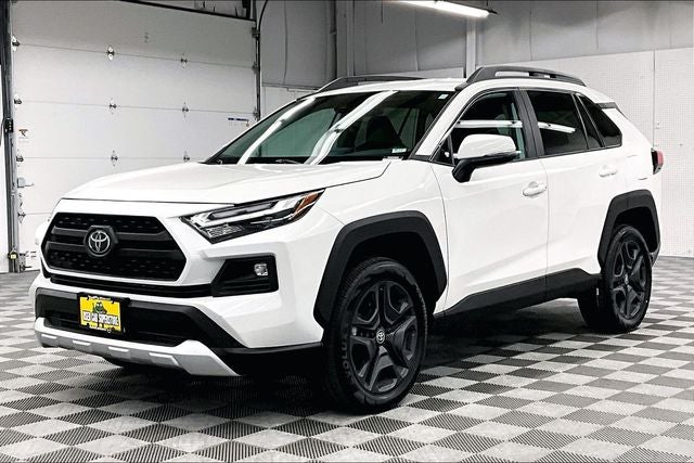 2024 Toyota RAV4 Adventure AWD-Adaptive Cruise-Blind Spot Detection