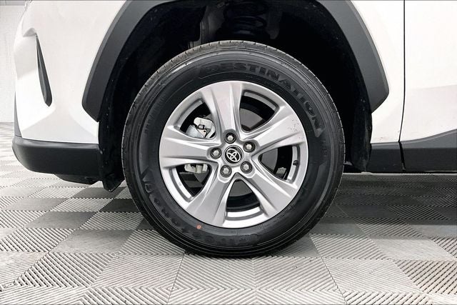 2025 Toyota RAV4 XLE AWD-Sunroof-Adaptive Cruise-Htd Seats
