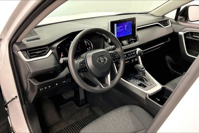 2025 Toyota RAV4 XLE AWD-Sunroof-Adaptive Cruise-Htd Seats