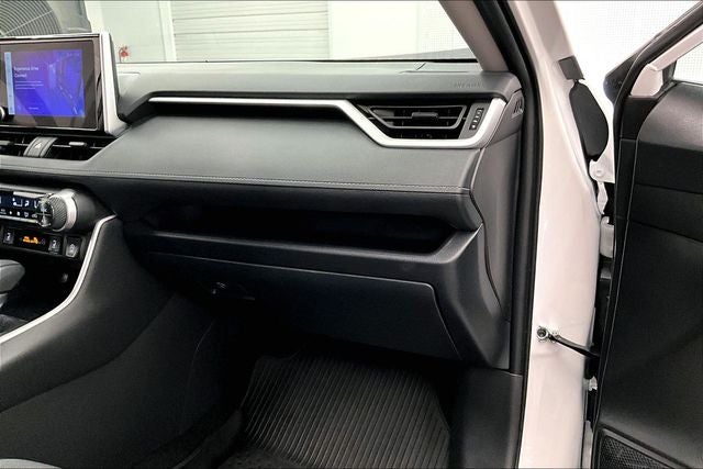 2025 Toyota RAV4 XLE AWD-Sunroof-Adaptive Cruise-Htd Seats