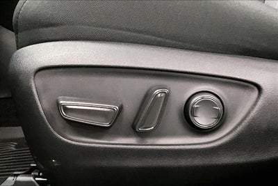 2025 Toyota RAV4 XLE AWD-Sunroof-Adaptive Cruise-Htd Seats