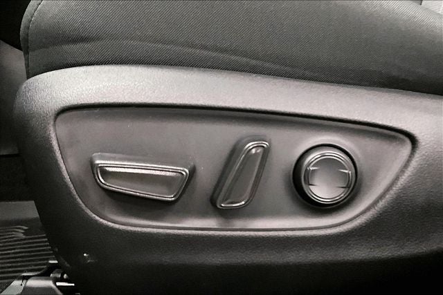 2025 Toyota RAV4 XLE AWD-Sunroof-Adaptive Cruise-Htd Seats