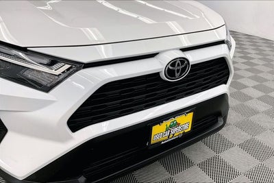 2025 Toyota RAV4 XLE AWD-Sunroof-Adaptive Cruise-Htd Seats