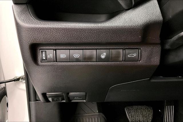 2025 Toyota RAV4 XLE AWD-Sunroof-Adaptive Cruise-Htd Seats