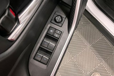2025 Toyota RAV4 XLE AWD-Sunroof-Adaptive Cruise-Htd Seats