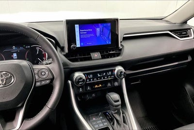 2025 Toyota RAV4 XLE AWD-Sunroof-Adaptive Cruise-Htd Seats