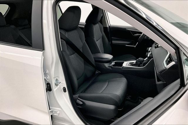 2025 Toyota RAV4 XLE AWD-Sunroof-Adaptive Cruise-Htd Seats