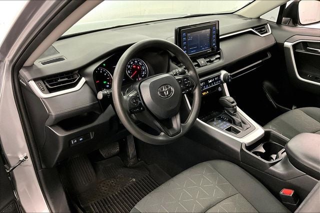 2021 Toyota RAV4 XLE AWD - Adaptive Cruise - Blind Spot Detection