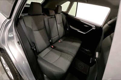 2021 Toyota RAV4 XLE AWD - Adaptive Cruise - Blind Spot Detection