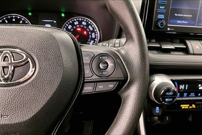 2021 Toyota RAV4 XLE AWD - Adaptive Cruise - Blind Spot Detection
